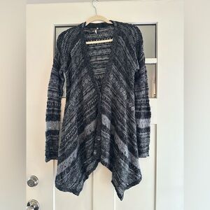 Free people Gray Women's Sweater asymmetrical
Size S